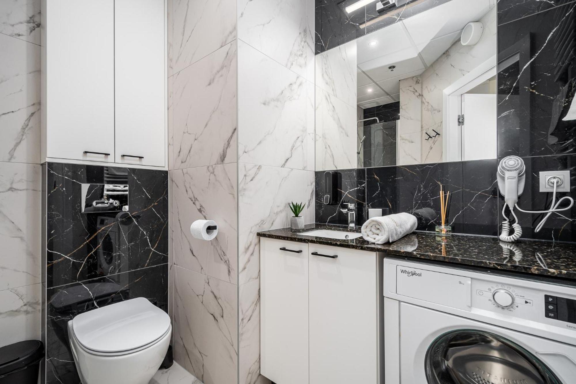 Warsview Apartments Varsó Kültér fotó